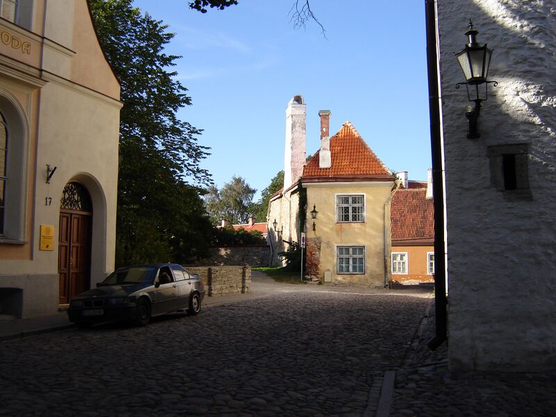 Файл:Toompea Toom-Kooli.jpg