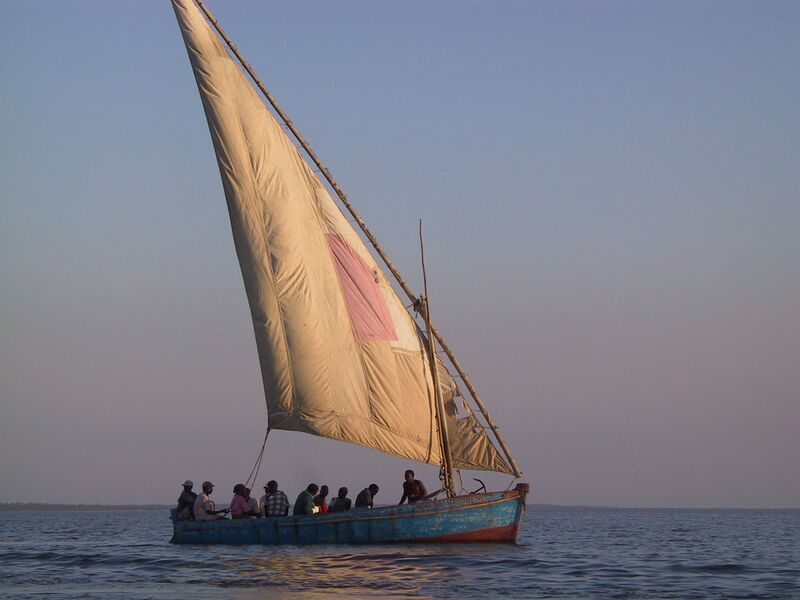 Файл:Inhambane-dhow.JPG