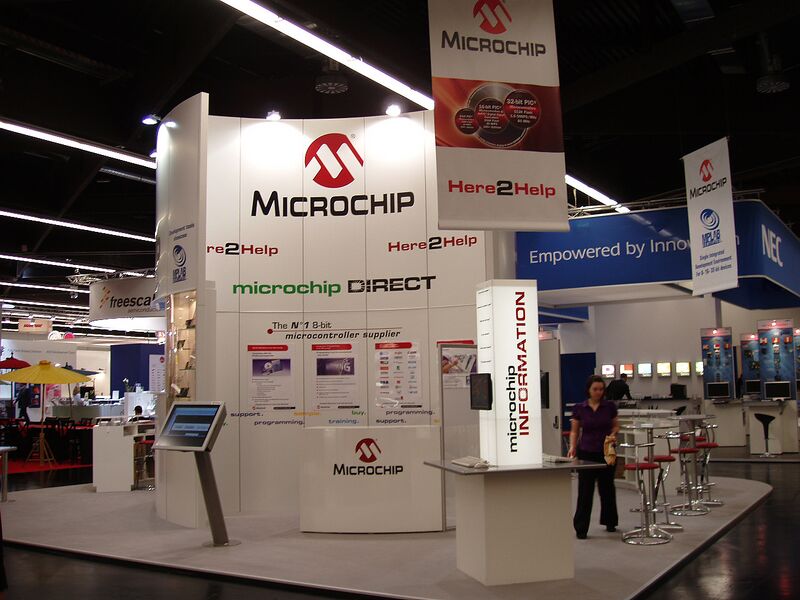 Файл:Embedded World, Microchip 21.jpg