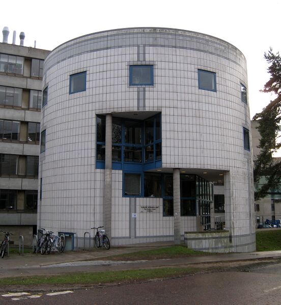 Файл:Hubert Lamb Building.jpg