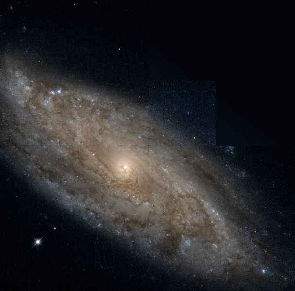 Файл:NGC7314-HST-R814GB450.jpg