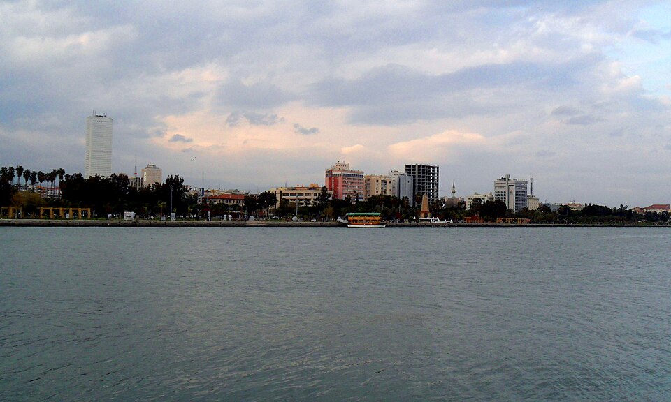 Файл:Mersin Akdeniz..jpg
