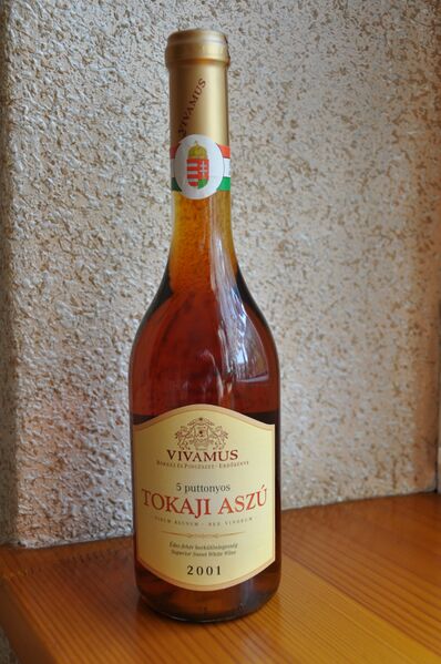 Файл:Tokaji Aszu.JPG