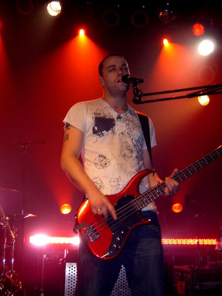 Файл:MuseToronto2004-1.JPG