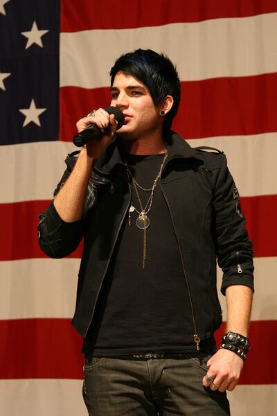 Файл:Adam Lambert, 2009.JPG