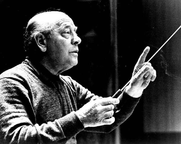 Файл:Eugene Ormandy conducting.JPG