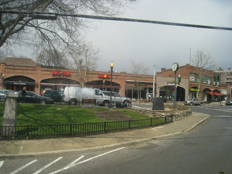 Файл:Hartsdale.JPG
