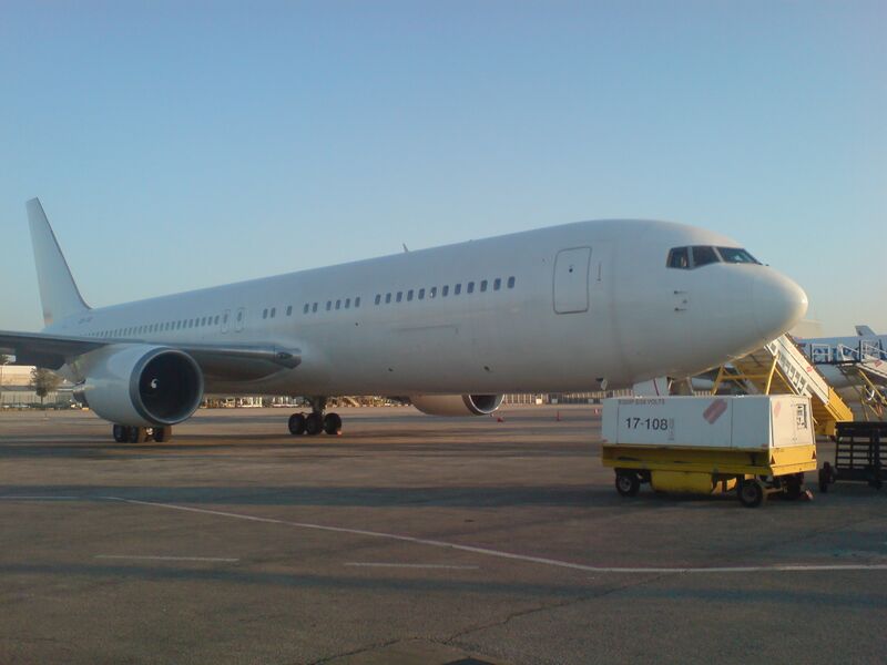 Файл:Luzair-CS-TQI.JPG
