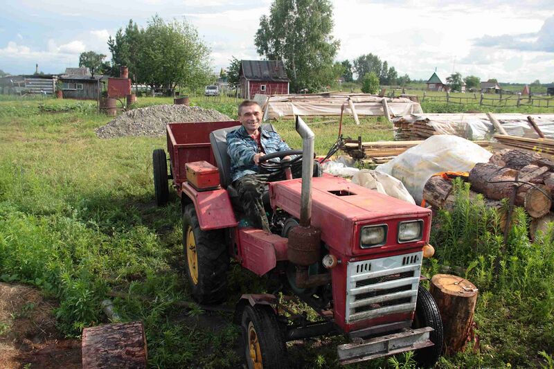 Файл:ChineseMiniTractor1286.JPG