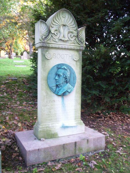 Файл:EdwinBoothGrave.jpg