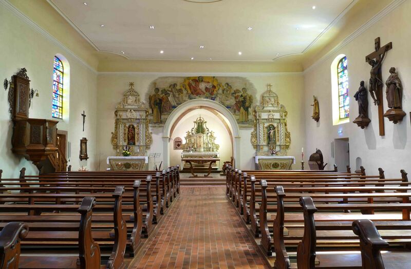 Файл:Neuve-Eglise StNicolas 04.JPG