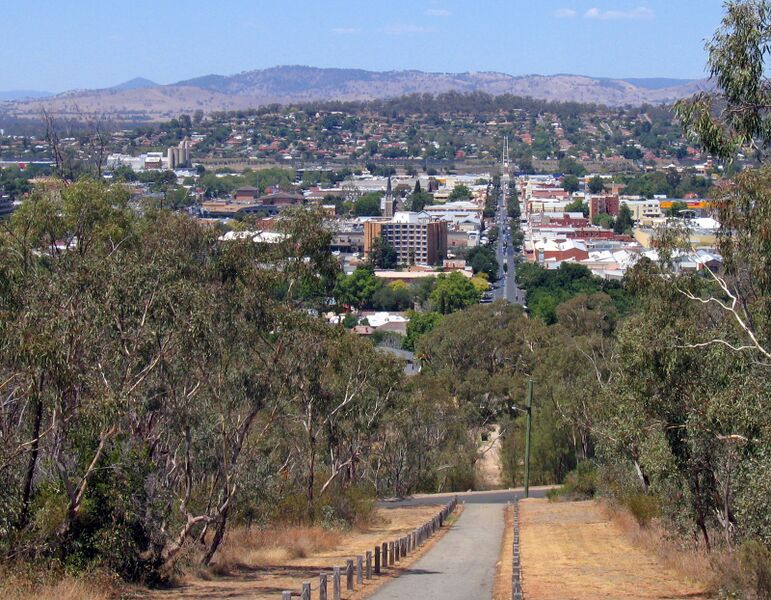 Файл:Over looking Albury.jpg