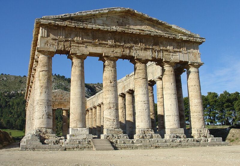 Файл:Segesta, Tempio greco.jpg