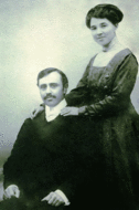 Узеир-бек Гаджибеков с женой Малейке-ханум, 1910 год