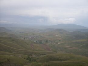 Село Арпени, фотография снята с горы Берд