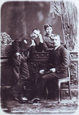 Братья Никитины (Дмитрий, Пётр, Аким). Конец 1870-х гг.