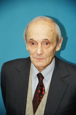 Геннадий Петрович Жуков (1924-2014).jpg