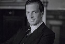Джон Фримен в 1946 году