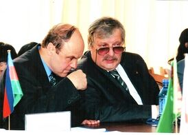 Дубовицкий Виктор Васильевич (слева)