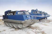 Советский плавающий шнекороторный снегоболотоход ЗИЛ-29061
