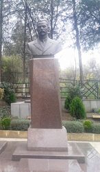 Могила Хойского в Тбилиси