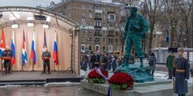 Мигель Диас-Канель и Владимир Путин на открытии памятника