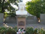 Пам'ятник Т.Г. Шевченко у селі Чорнобаївка.JPG