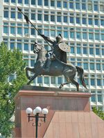 Памятник Райымбеку Батыру