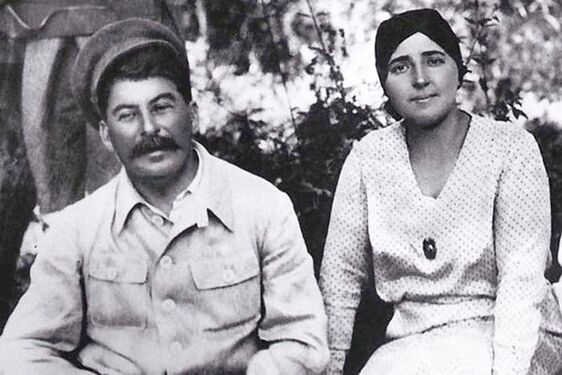 Аллилуева и Сталин, 17 августа 1922