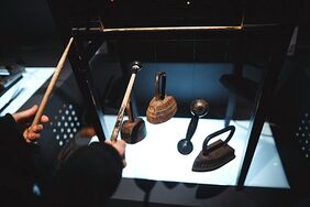 Утюгон — инструмент из коллекции Музея Звука
