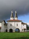 Ферапонтово - Святые ворота (вид из монастыря).JPG
