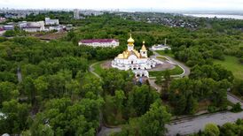 Храм Серафима Саровского в парке