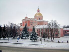 Христорождественский кафедральный собор, площадь Суворова