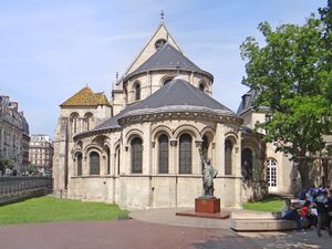 Бывшая церковь Сен-Мартен-де-Шам (1060—1140) (ныне Музей искусств и ремёсел)