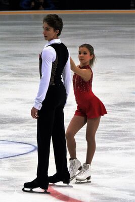 Алиса Ефимова и её партнёр Александр Коровин на Гран-при России (2016)