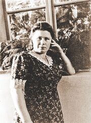 Валентина Истомина, ок. 1947 года