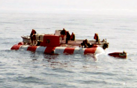 АС-28 всплывает в Беринговом море
