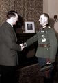 Гитлер жмет руку Роммелю, февраль 1941 года