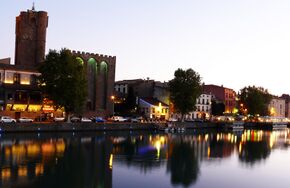 Agde de nuit.jpg