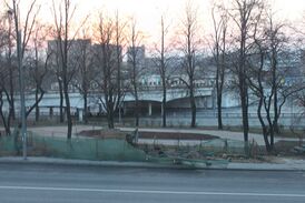 Вид на мост с Андроньевской набережной