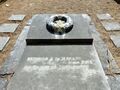 надгробие Эрмине Разкратлян на воинском мемориале в Литаково