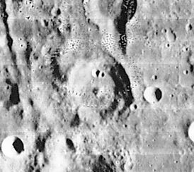 Снимок зонда Lunar Orbiter IV.