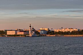 Arkhangelsk. Northern Dvina River. Dormition Church P7151347 2200.jpg