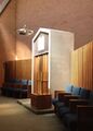 Ковчег в стиле модерн середины века 1950-х годов в конгрегации Гемилут Хассодим в Александрии, штат Луизиана, США
