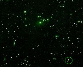 Движение астероида Мария на фоне скопления галактик