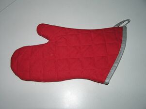Кухонная рукавица-прихватка под горячее