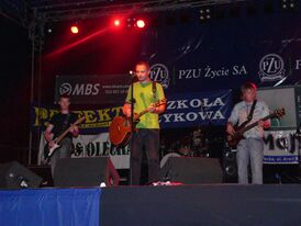 Без билета на фестивале “Fiesta Borealis” 22 июля 2006 года,[1] слева направо: Сергей Баковец, Виталий Артист, Денис Шуров, Денис Стурченко