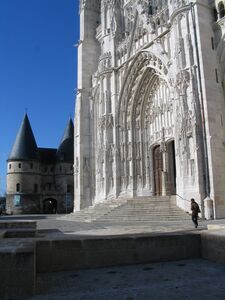 Южный портал собора
