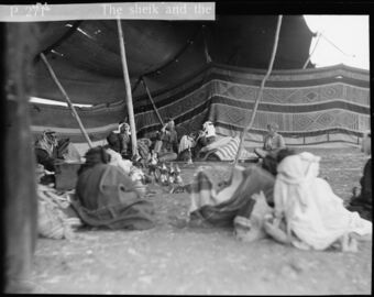 Ката, разделитель мужской и женской половины бедуинской палатки