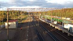 Bekasovo-1 station (view to east from pedestrian overpass).JPG
